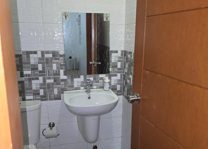 1 Bedroom In Makati Apartment